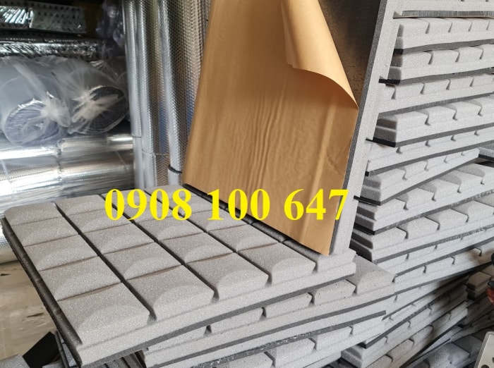 mút cách âm sẵn keo màu xám